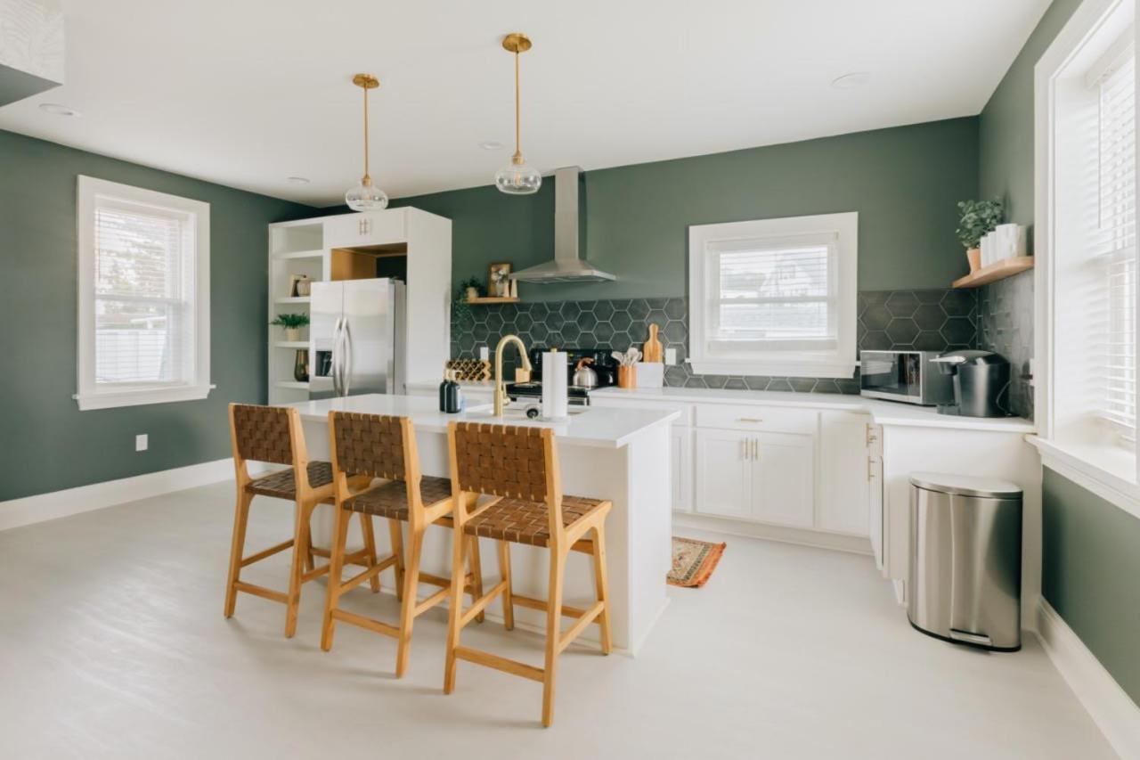 Hébergement de vacances Newly Renovated Vintage Inspired Large 4 Bedroom Mount Joy